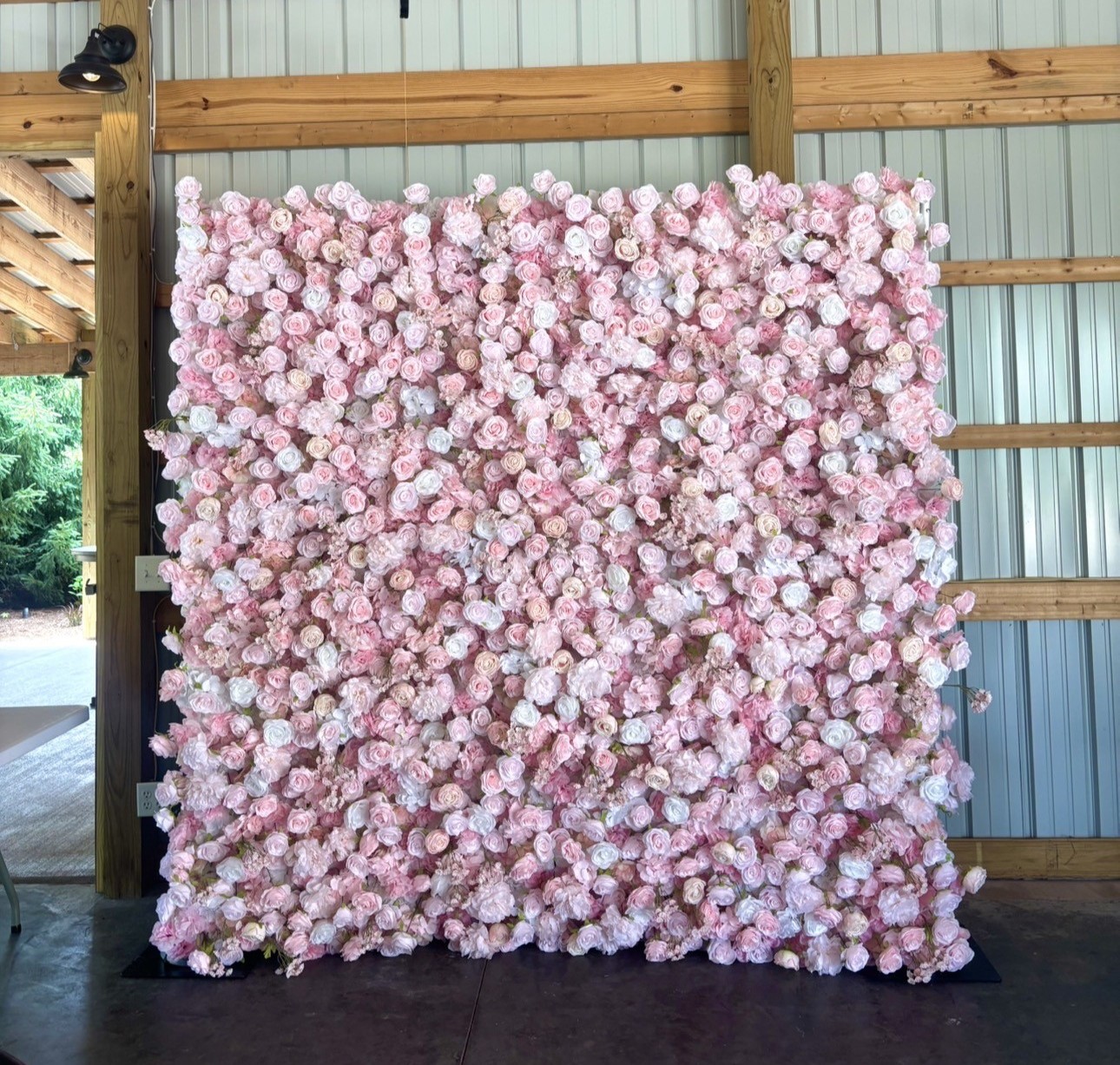 Pink flowerwall